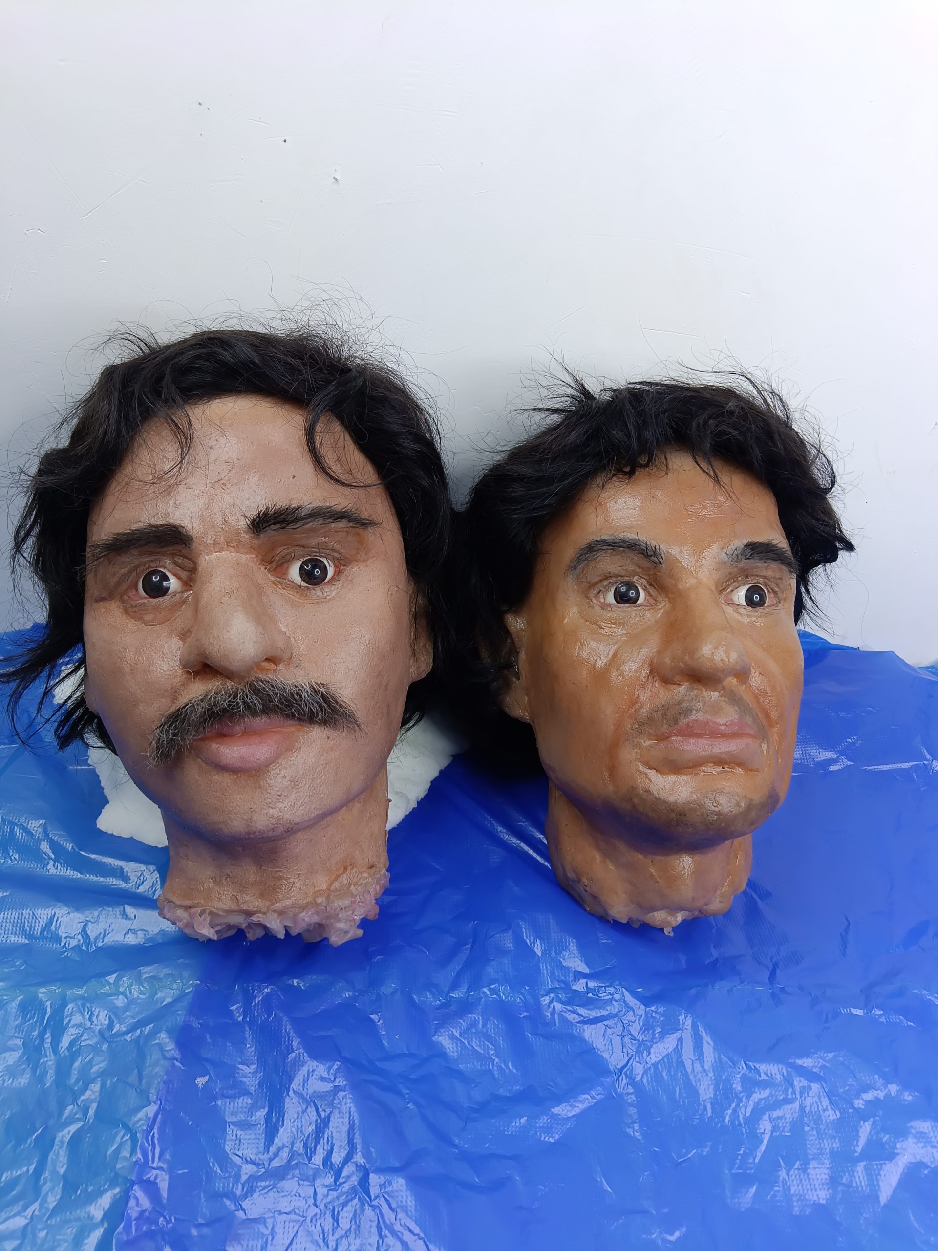 Identical Faces Skulls - Image 3